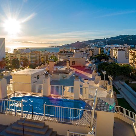 Apartamentos Andalucia Nerja Bagian luar foto