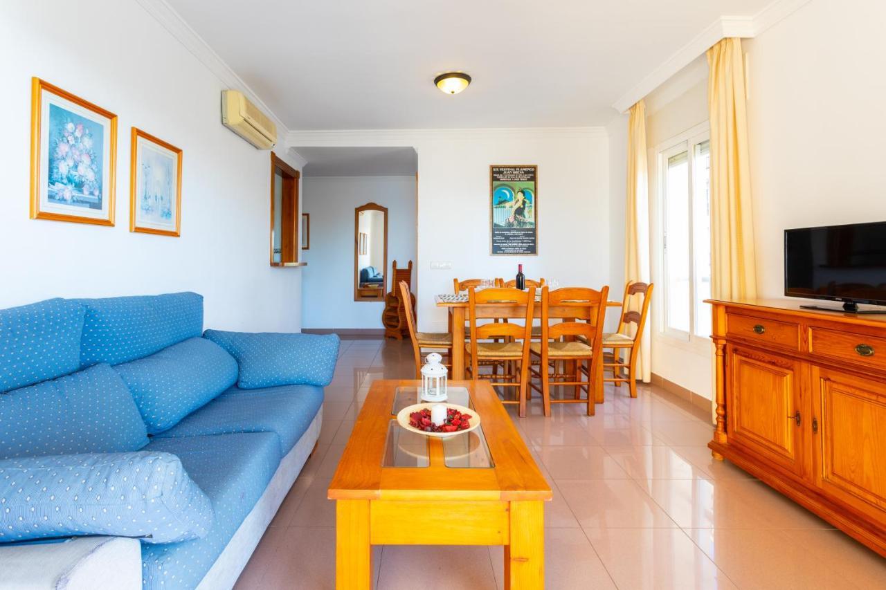 Apartamentos Andalucia Nerja Bagian luar foto