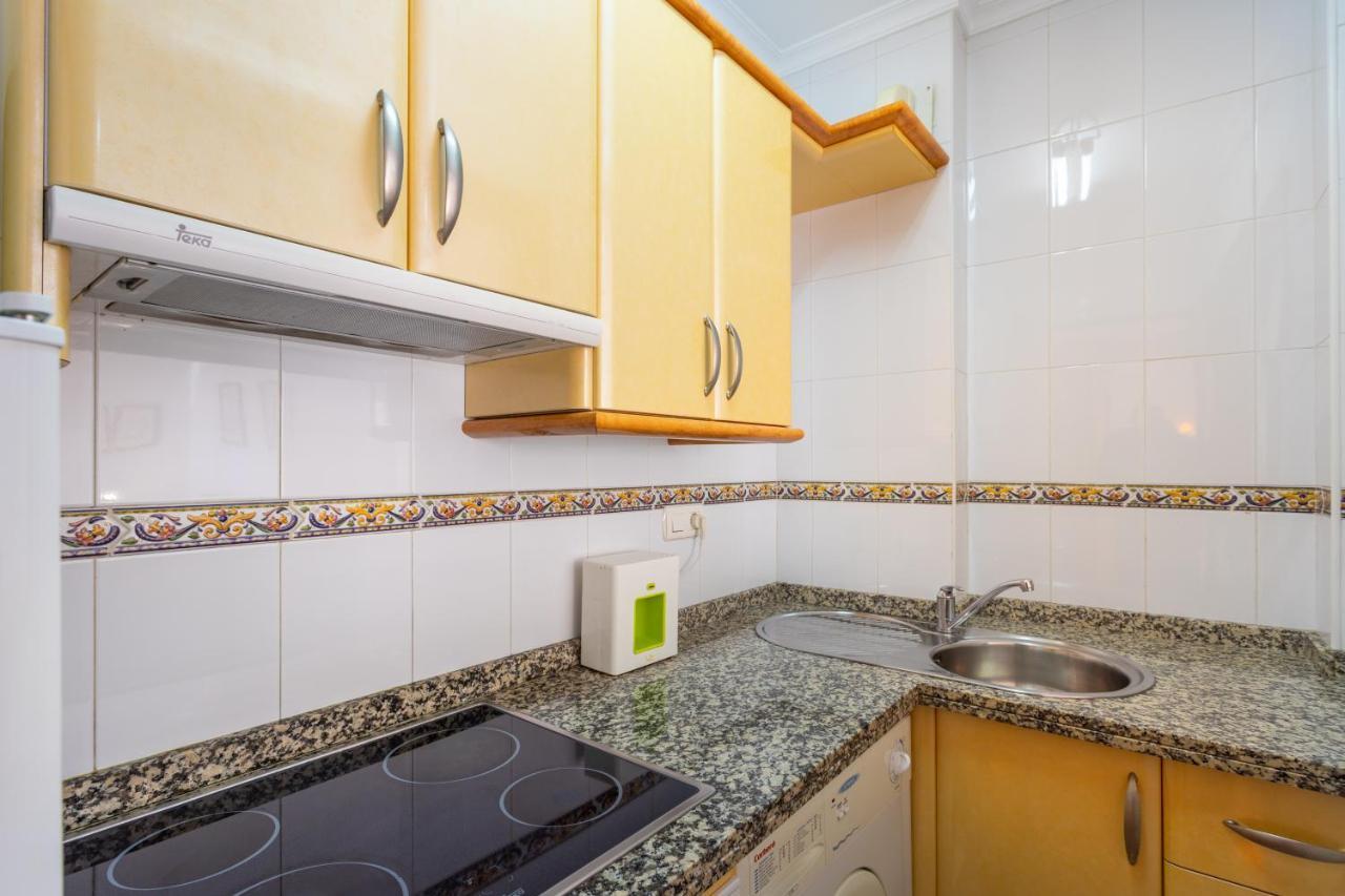Apartamentos Andalucia Nerja Bagian luar foto