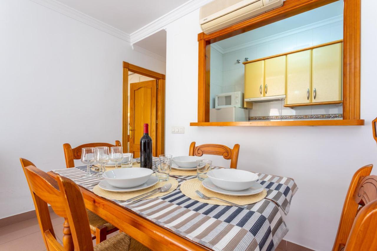 Apartamentos Andalucia Nerja Bagian luar foto