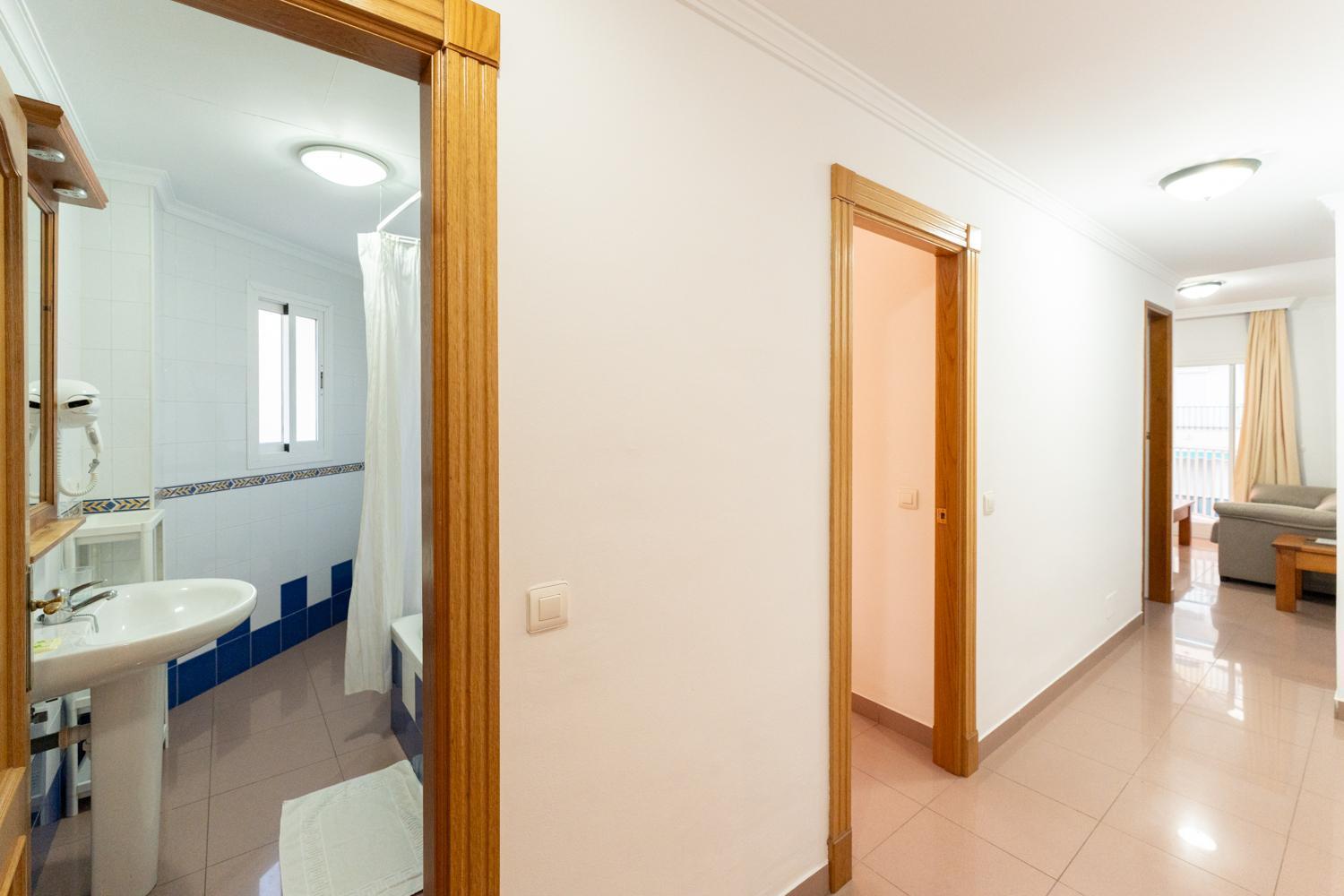 Apartamentos Andalucia Nerja Bagian luar foto